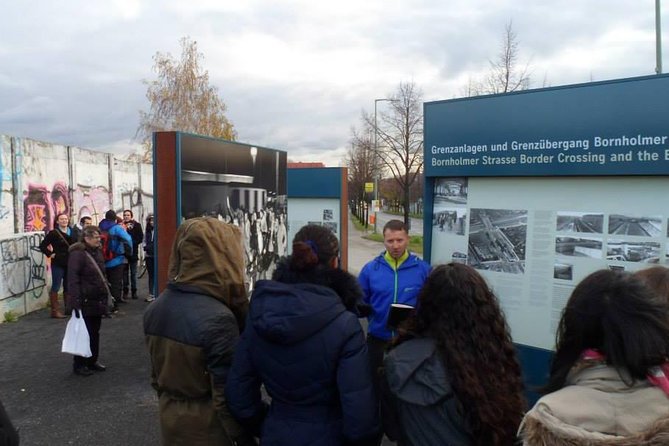 2.5-Hour Berlin Wall and Memorial Sites Walking Tour - Berlin Wall Park and Bernauer Strasse