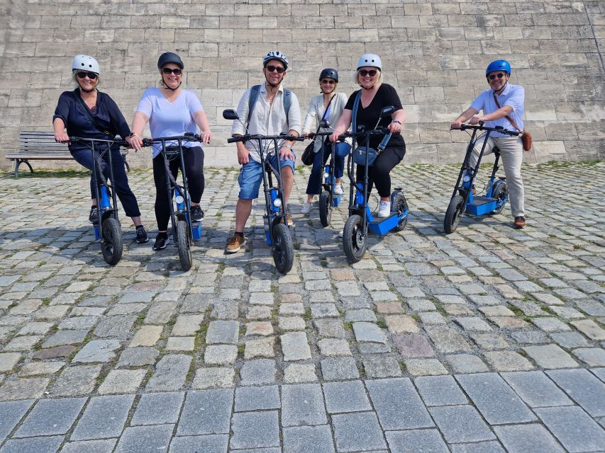 3-H Munich: Top Sights E-Scooter Tour with Local Guide - Who should book this ride?