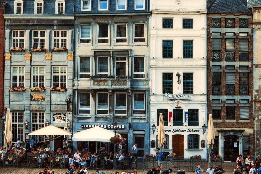 Aachen: Private Walking Tour With A Professional Guide - The Puppet Fountain’s odd and clever cast