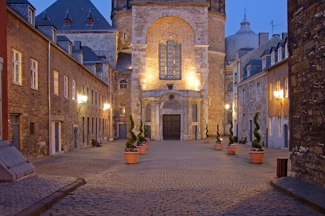 Aachen Scavenger Hunt and Highlights Self Guided Audio Tour - Starting at Ponttor with your phone ready