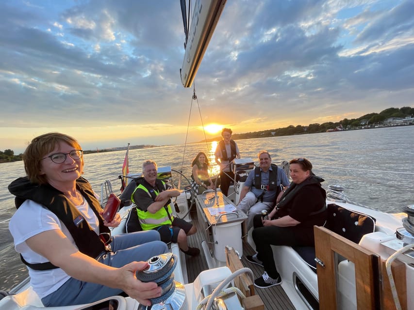 "After Work" - Sailing-Yacht Cruising Event, Hamburg/Elbe - Is $70 a fair price?