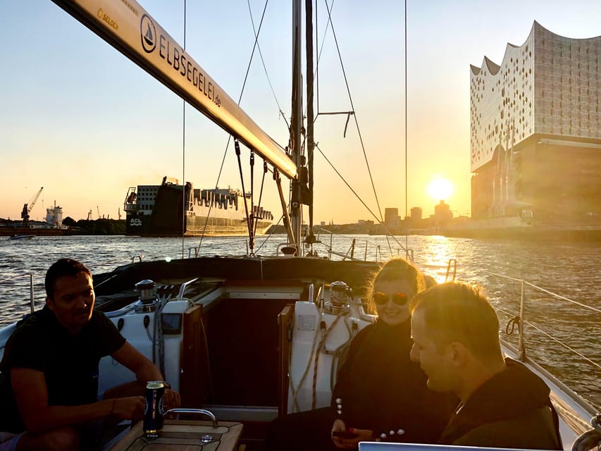 "After Work" - Sailing-Yacht Cruising Event, Hamburg/Elbe - Sailing past Hamburg’s maritime skyline