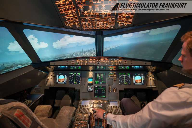 Airbus A320 flight simulator Frankfurt Airport - Weather settings turn the session into a test
