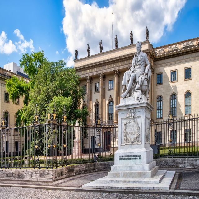 Albert Einstein in Berlin Private Guided Tour - Potsdam and the Einstein Tower on the 7-hour tour