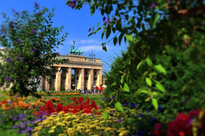 All-in-One Berlin Highlights on Foot: Private Walking Tour - The Holocaust Memorial and the Führerbunker site