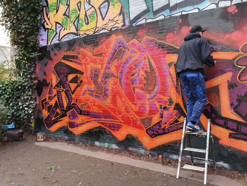 Alternative Hamburg / Street Art Private Tour - Urban gardens and a repurposed World War II bunker