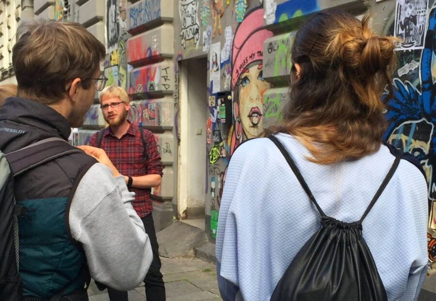 Alternative Hamburg / Street Art Private Tour - Meeting local and international artists through their work