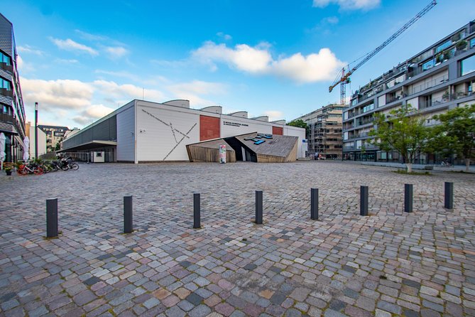 Architectural Berlin: Private Tour with a Local Expert - What the Private Format Adds