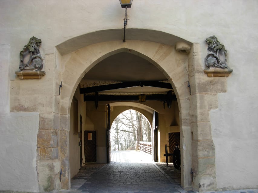 Bamberg: Altenburg Burg Tour - Seeing the Pallas reconstructions