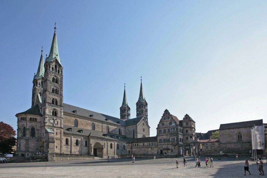 Bamberg: Guided Walking Tour - Little Venice and the riverside finish