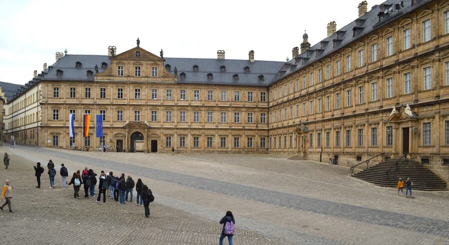 Bamberg: Where Hollywood dreams and movies are born - Starting at the Obere Brücke and Altes Rathaus