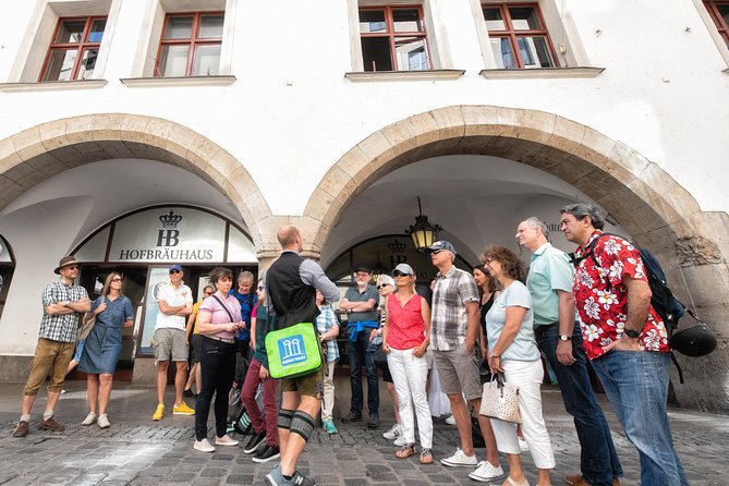 Bavarian Beer and Food Evening Tour in Munich - Bavarian dinner at Alte Hackerhaus