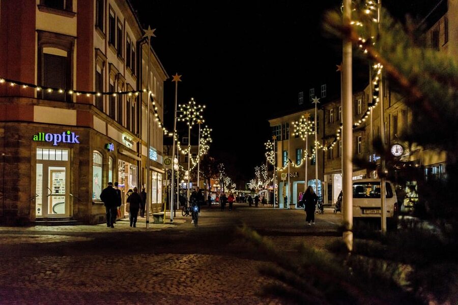 Bayreuth: Christmas city tour in German - The Margravial Opera House from the outside