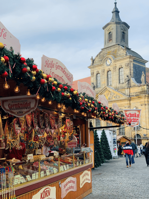 Bayreuth: Christmas city tour in German - Starting with Bayreuth’s courtly side