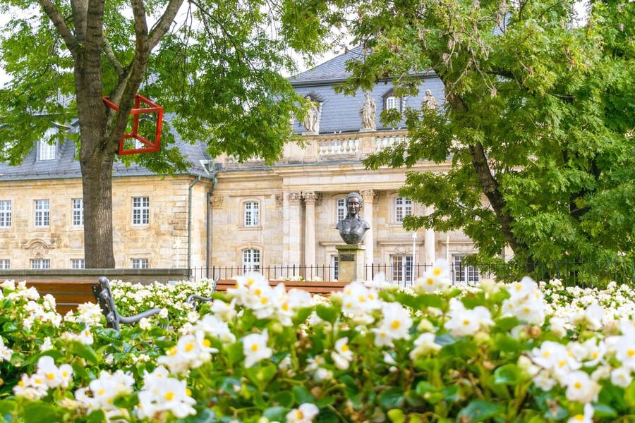 Bayreuth: German City Walking Tour (Tourist Info) - Wilhelmine’s New Palace and Court Garden