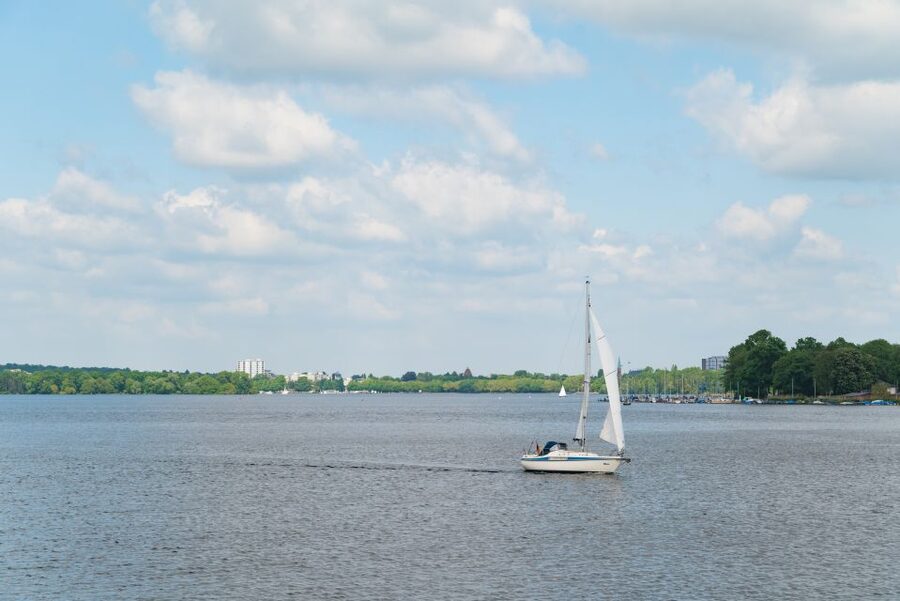 Berlin: 2-Hour Lake Oberhavel Cruise from Tegel - Starting at Greenwichpromenade in Tegel