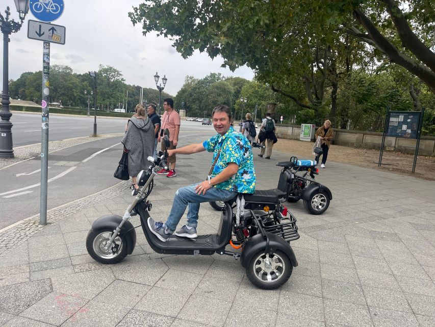 Berlin: 3-Hour Guided Small Group Fat Tire E-Scooter Tour - Restaurant and bar advice from a local