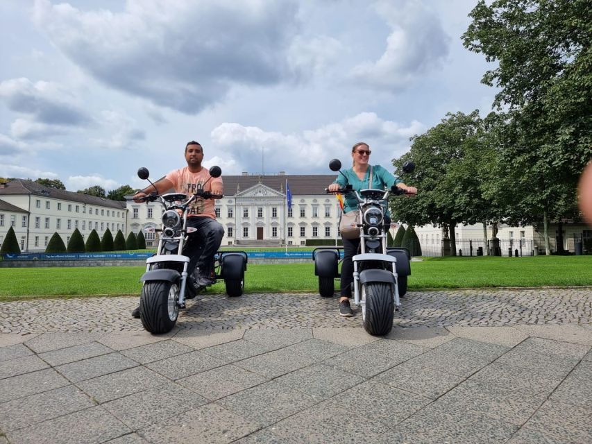 Berlin: 3-Hour Guided Small Group Fat Tire E-Scooter Tour - Brandenburg Gate and Unter den Linden