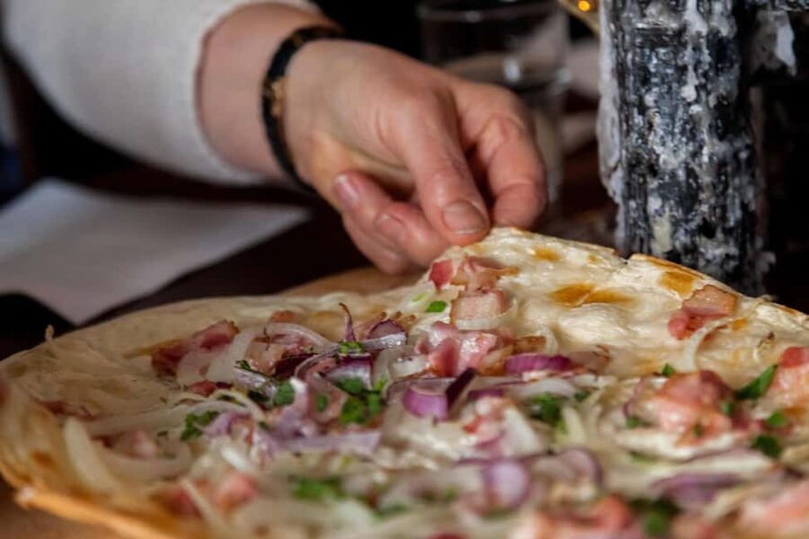 Berlin: 3-Hour Secret Food Tour - Starting at Friedrichs Bridge with Berlin on the menu