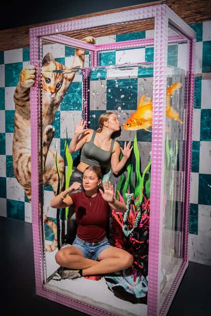 Berlin: 3D TrickArt Museum - Tickets - Why the photo angles matter