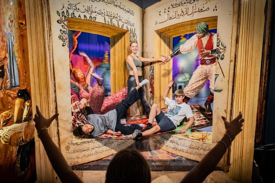 Berlin: 3D TrickArt Museum - Tickets - How to get the best pictures