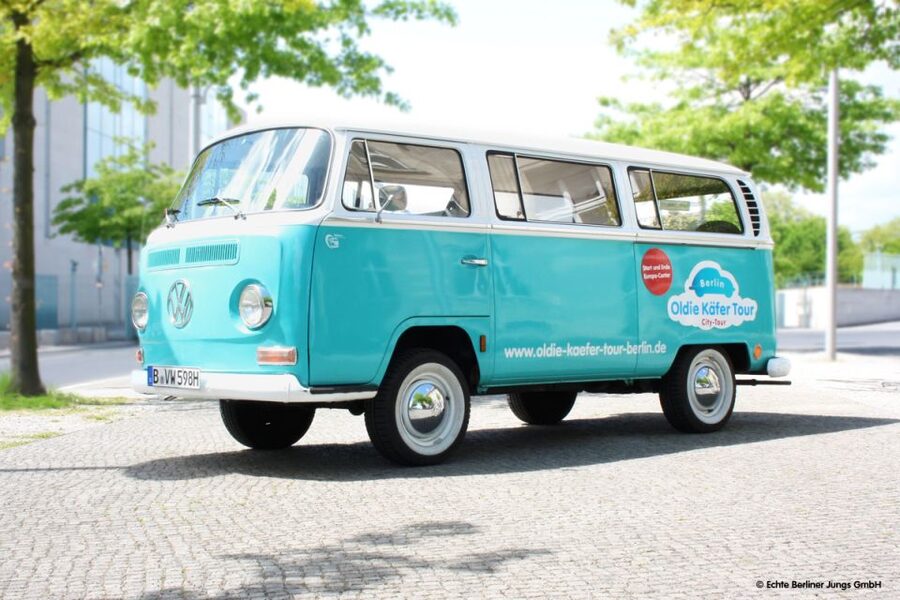 Berlin: 4-Hour Discovery Tour in VW Beetle - The old-car tradeoff