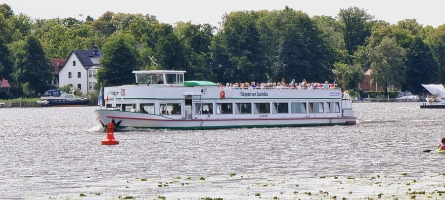 Berlin: 7 Lakes Boat Tour through the Havel Landscape - The smaller lakes: Pöhlesee and Stölpchensee