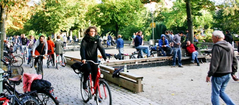 Berlin: Alternative Berlin Bike Tour - Key points at a glance