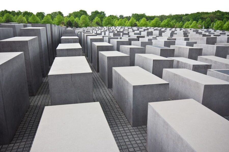 Berlin and Sachsenhausen: Shore Trip from Warnemünde Port - Key points to know before booking