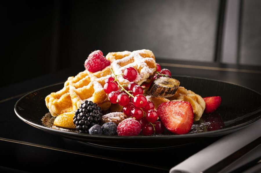 Berlin: Breakfast at Café Wintergarten - Key points to know before booking