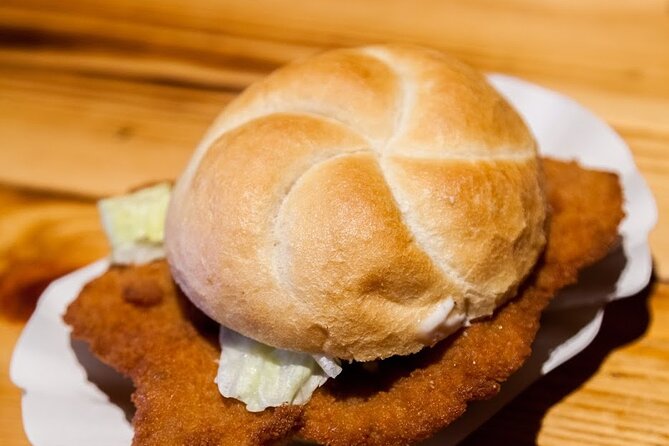 Berlin Center Food Tour with 8+ Authentic Local Tastings - Courtyards, murals, and Berliner doughnuts