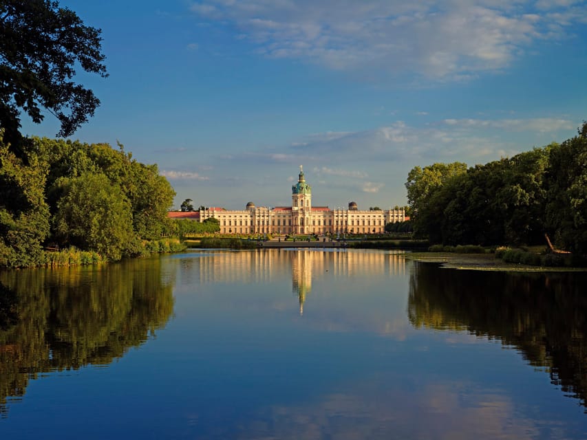 Berlin: Charlottenburg Palace Entry Ticket - Arriving at the Old Palace