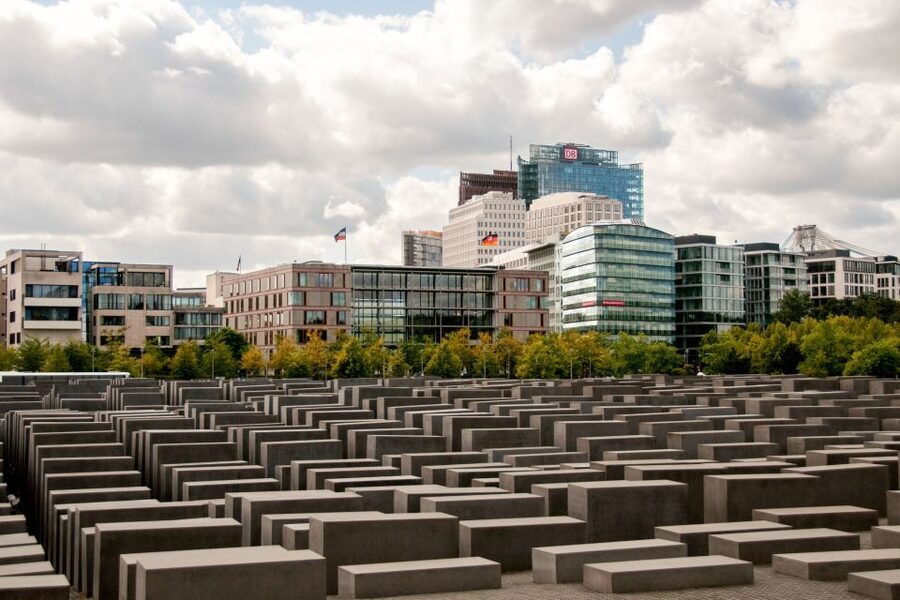 Berlin: City Sightseeing Hop-On Hop-Off Bus Tour - Alexanderplatz, Museum Island, and Unter den Linden