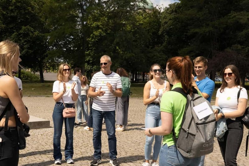 Berlin: City tour - Best of Berlin - Starting with the Wall at Potsdamer Platz