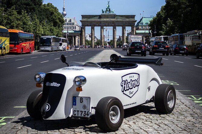 Berlin City Tour in a Mini Hotrod - What the Ride Feels Like in Real Traffic