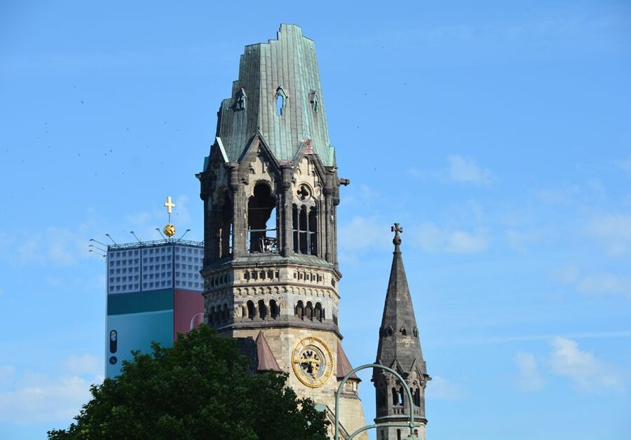 Berlin: City-West Walking Tour with a Real Berliner - Why Berlin City-West deserves two hours