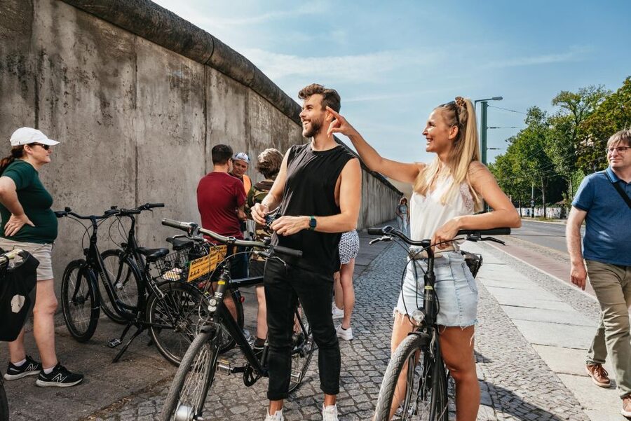 Berlin: Cold War Era History Guided Bike Tour - Following the former border through Berlin