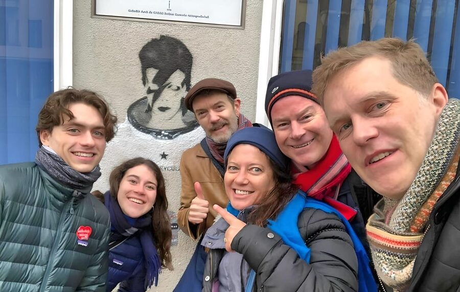 Berlin: David Bowie & 1970s Berlin Guided Walking Tour - Hansa Studios and the sound of Heroes