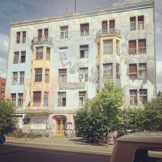 Berlin: DIY & Subculture Sightseeing in a 1972 Ford Van! - What the 1.5-hour route gives you
