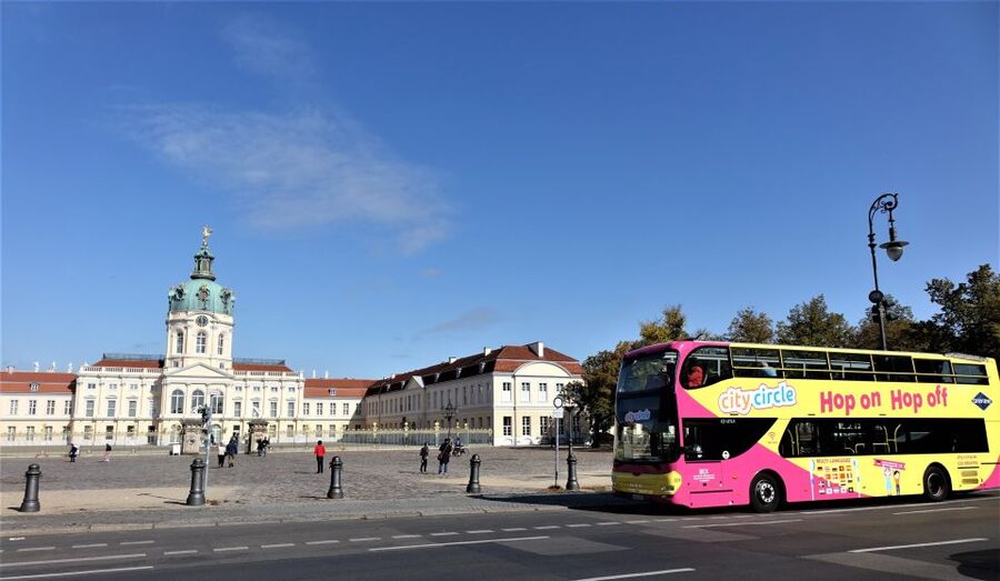 Berlin: East and West Hop-On Hop-Off Bus Tour - Unter den Linden, Brandenburg Gate, and the Reichstag