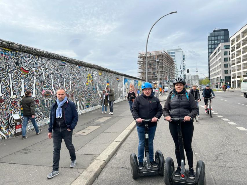 Berlin: East Side Gallery and Cold War Segway Tour - Who will enjoy this most