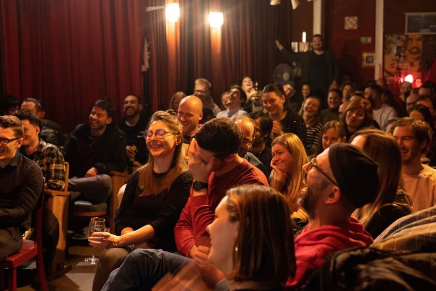 Berlin: Expats in Berlin Comedy Show Ticket - Why the compact venue is a real advantage