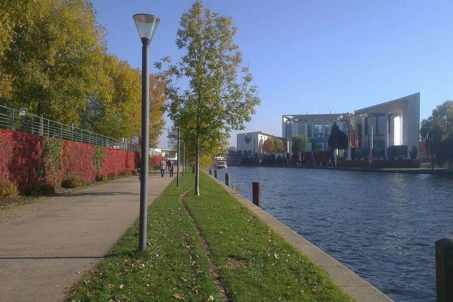 Berlin Express: Private 1-Hour E-Rickshaw Ride - Berlin Express at a Glance