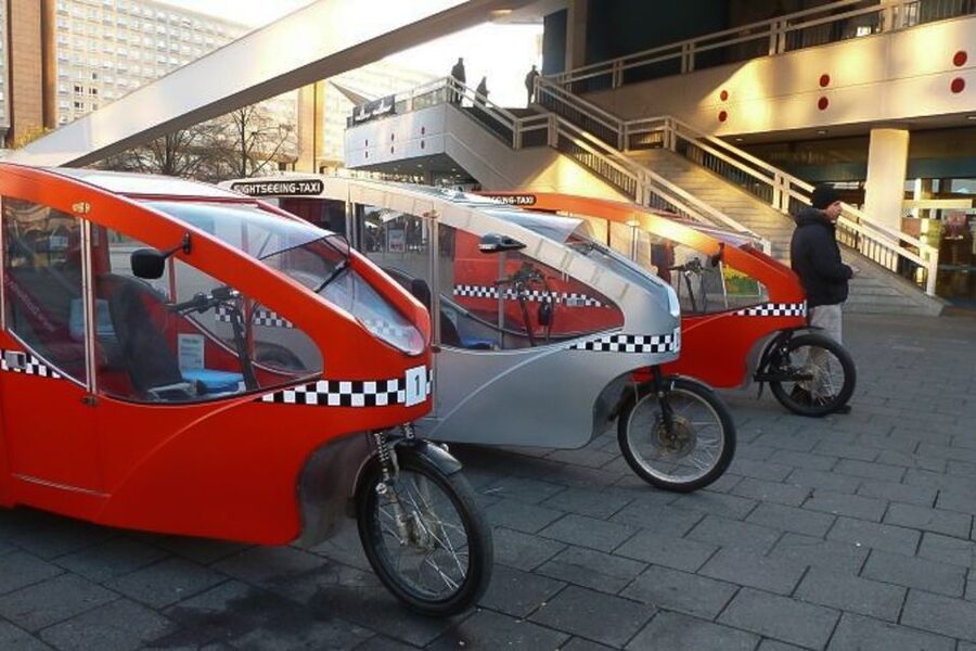 Berlin Express: Private 1-Hour E-Rickshaw Ride - Who Will Get the Most From This Ride