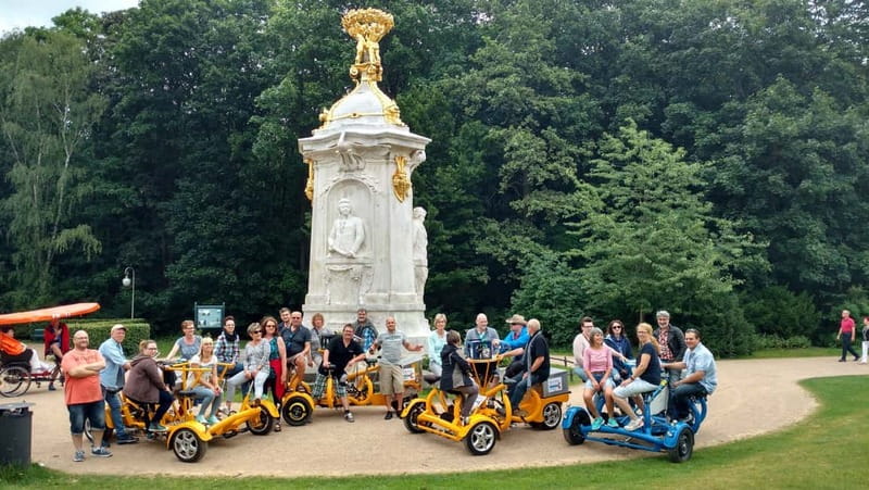 Berlin: Fun Private Guided Sightseeing Tours with Teambikes - The Berlin Wall and Checkpoint Charlie
