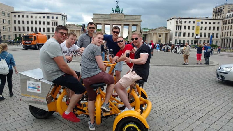 Berlin: Fun Private Guided Sightseeing Tours with Teambikes - Berlin Palace, Alexanderplatz, and the return route