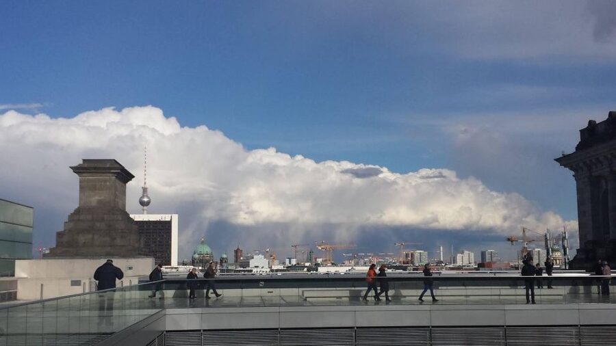 Berlin: Government District Tour and Reichstag Dome Visit - The dome and roof terrace: the best final hour