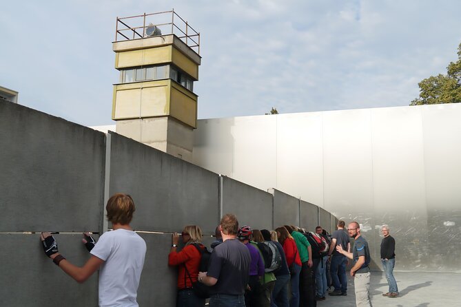 Berlin: Guided Bike Tour of the Berlin Wall and Third Reich - The guides make the difference