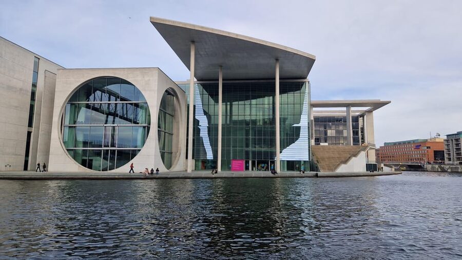 Berlin: Guided Walking Tour around the Reichstag - Why Berlin’s government district deserves two hours