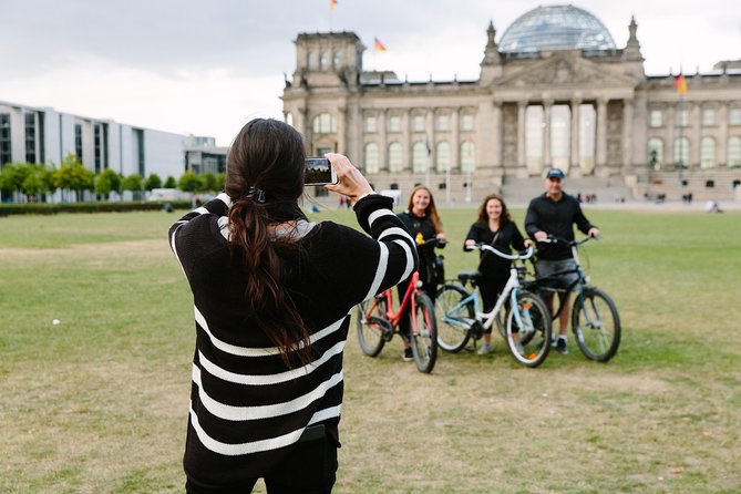 Berlin Highlights: 3-Hour Bike Tour - The Reichstag and the road to dictatorship